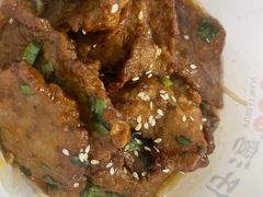 葱香爆牛肉-粤仔湾砂锅粥(阳光店)
