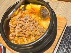 -小山日本料理(兴业太古汇店)