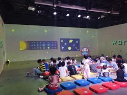 -小鸡哆哆故事屋·儿童乐园(嘉里城店)