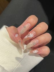 -尤米一站式美甲美睫