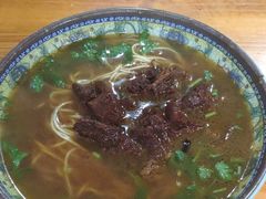 红烧牛肉面-旺泉餐饮店·清真牛肉面馆