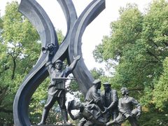 -上海市龙华烈士陵园