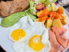 -Brut Eatery悦璞食堂(建国东路店)
