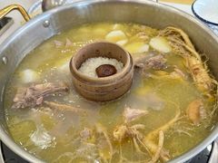 -朴小妹人参鸡汤火锅(长白山万达店)
