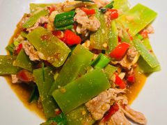 -吃饭皇帝大(长宁龙之梦店)