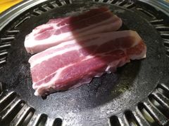 -唯成•韩国炭火烤肉 유성고기