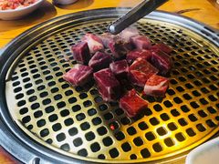 -唯成•韩国炭火烤肉 유성고기