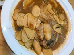 家烧鲳鱼年糕-红灯笼龙凤饭店(宁波老字号店)