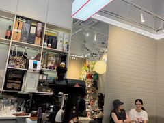-Dogi&kiki Coffee(中心商务大厦店)