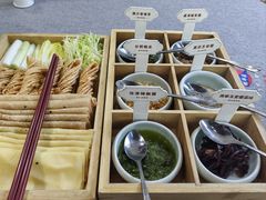 -鹊华居·地道鲁菜·海鲜·融合味(大明湖店)