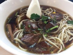 -李先生牛肉面大王(上海站南广场店)