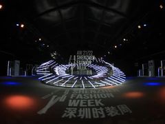 -欢乐海岸椰林沙滩-2025湾区超级灯会