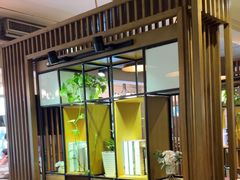 -意卡菲·欢乐聚会餐厅(华侨店)
