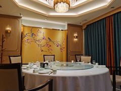 -绫罗岛海鲜私房菜(鸭绿江边店)