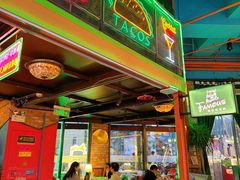 -Famous肥猫墨西哥音乐餐吧(五棵松华熙LIVE店)