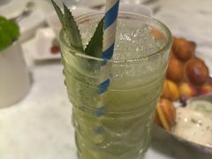 -瑰丽酒店·海吧·天际下午茶·现场DJ·天台酒吧