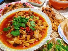 -嗨辣小聚·盘锦河蟹·海鲜烧烤龙虾(盘锦十年好店)