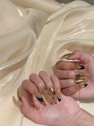 -HUII NAIL绘京美甲美睫会馆