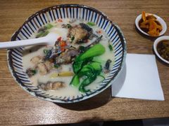 -鲜越鲜鱼粉(财富购物中心店)