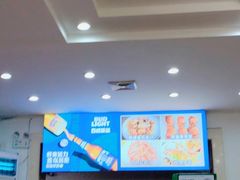 -鹏城人家海鲜酒家·23年老字号(较场尾店)