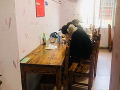 大堂-小二面店