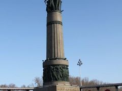 -人民防洪胜利纪念塔