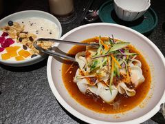 羊毛工镇凉皮-丝路金桃·新疆菜(徐汇店)