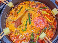 -黔三一夺夺粉酸汤火锅(百信店)