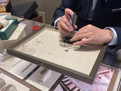 -亨得利钟表商店