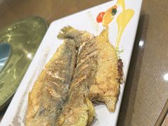 -赶海部落海鲜城(海阳路店)