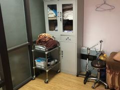-龙脊堂龙氏推拿 整脊(陆家浜店)