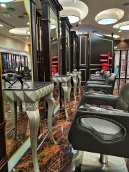-八佰伴8008星级形象店