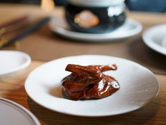 脆皮妙龄鸽-新荣记(西溪湿地店)