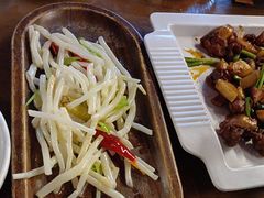 -隔壁老王·家常云南菜(花巷店)