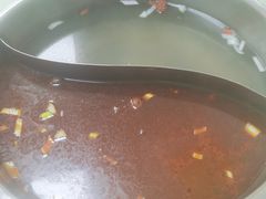 -荣吉招牌自助骨头锅(顾乡店)