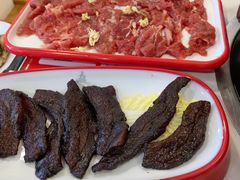 -毛辣果·贵州红酸汤牛肉火锅(西单店)
