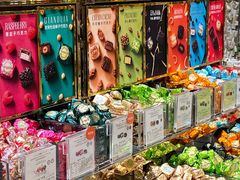 -VENCHI 闻绮(北京国贸商城店)