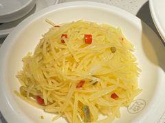 -江渔儿酸菜鱼(映月湖环宇城店)