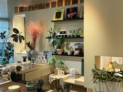 -luutosa  cafe & tea 鹿兔山