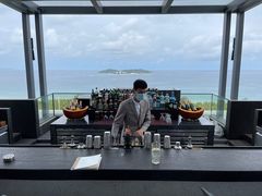 -瑰丽酒店·海吧·天际下午茶·现场DJ·天台酒吧