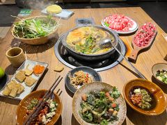 -贵厨酸汤牛肉(花果园国际中心店)