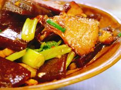 腊肉炒蕨粑-苗湘食府(十年店)
