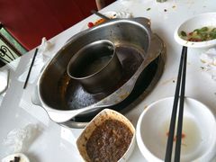 -鸭掌门特色火锅(文景路店)