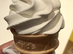 -麦当劳(海岸城店)