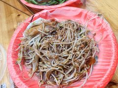 -海口骑楼小吃街