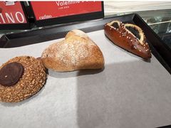 -CARINO BAKERY&CAFE(人广来福士店)