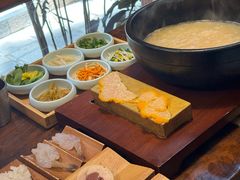 -银米·云南传统过桥米线(双廊黑金冠店)