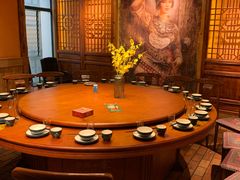 包厢-老滇山寨•云南特色菜•地方菜•民族风情歌舞表演(金碧店)