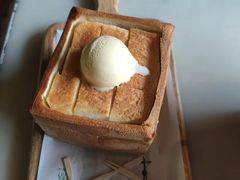 面包诱惑-绿茶餐厅(珞珈创意城店)