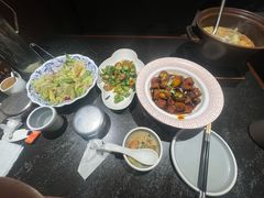 -五谷丰登农家院·地道胶东菜·海鲜烧烤(威海店)